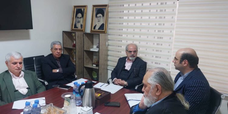 در هشتاد و دومین جلسه کمیسیون توسعه بازرگانی بنیاد امید ایرانیان به ریاست محمدصادق مشایخ چه گذشت؟