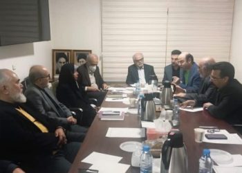 هشتاد و ششمین جلسه کمیسیون توسعه بازرگانی بنیاد امید ایرانیان برگزار شد/ بررسی راهکارهای توسعه اقتصادی کشور با بهره‌گیری از ظرفیت نخبگان و دانشگاهیان